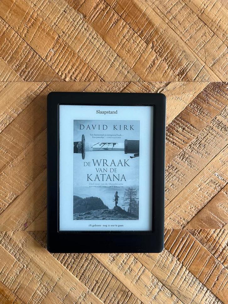 Kobo Glo HD - incl hoes, Computers en Software, E-readers, Gebruikt, 7 inch, 8 GB, Touchscreen, Ophalen of Verzenden