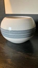 Vaas, Gebruikt, Overige kleuren, Aardewerk of Porselein, Ophalen of Verzenden