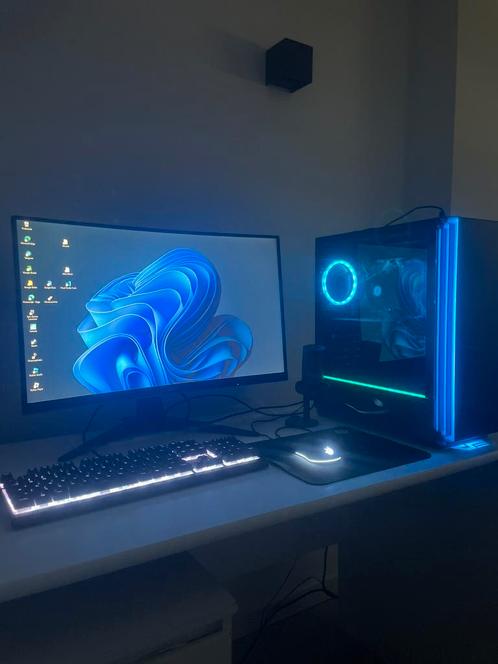 Complete PC setup, Computers en Software, Desktop Pc's, Gebruikt, 3 tot 4 Ghz, SSD, Ophalen