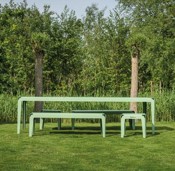 Weltevree Bended complete set, tafel 270, bank 2x, krukken beschikbaar voor biedingen