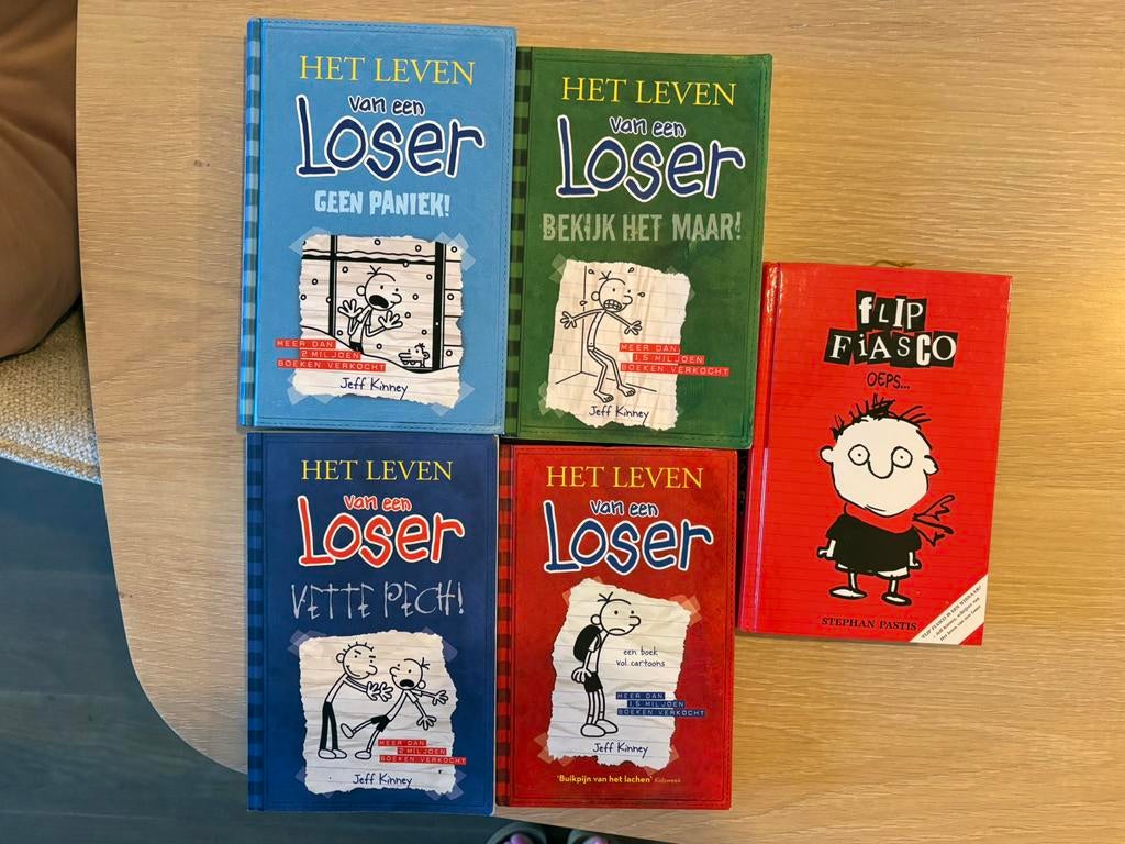 Jeff Kinney - Geen paniek! Vette pech! Bekijk het maar!, Boeken, Ophalen of Verzenden, Zo goed als nieuw, Jeff Kinney