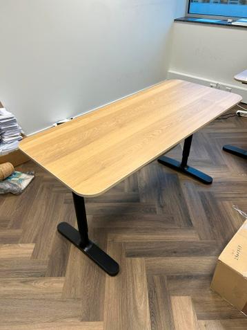 Bureau IKEA Bekant - afbeelding 1