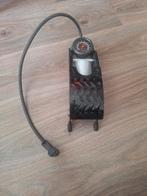 Mechanische pomp met wijzer voor autobanden, Ophalen of Verzenden, Zo goed als nieuw, Hydraulisch, Garagekrik