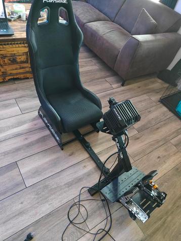 Playseat met Fanatec DD pro 8nm QR2 beschikbaar voor biedingen