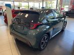 Toyota Yaris 115 Dynamic | Comfort Pack | Nieuw en direct le, Stof, Gebruikt, Euro 6, Parkeercamera