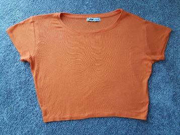 Crop top / T-shirt voor dames -- maat M / 38 -- FB Sister beschikbaar voor biedingen