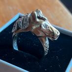 14kt Ring Gouden Paardenhoofd, 18 tot 19, Ophalen of Verzenden, Zo goed als nieuw, Dame of Heer