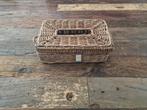 Riviera Maison tissue box., Huis en Inrichting, Ophalen, Mand, Rond, Zo goed als nieuw