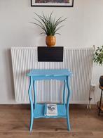 Frans brocante tafeltje - frisse vintage blauwe kleur, Huis en Inrichting, Tafels | Sidetables, Ophalen, 50 tot 100 cm, Nieuw