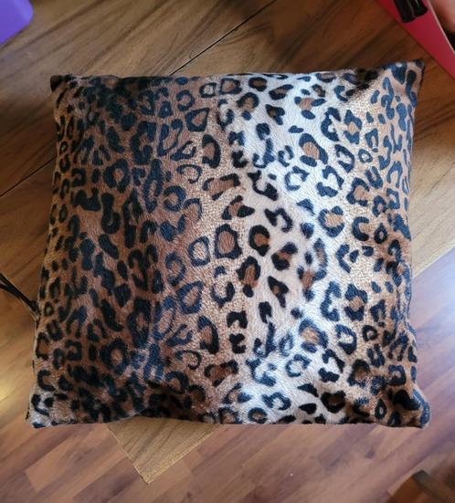 DIVERSE KUSSENS, Huis en Inrichting, Woonaccessoires | Kussens, Zo goed als nieuw, Overige kleuren, Vierkant, Ophalen of Verzenden