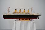 Titanic zeer groot schaalmodel volledig met de hand gebouwd