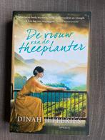 Dinah Jefferies - De vrouw van de theeplanter, Boeken, Ophalen of Verzenden, Zo goed als nieuw, Dinah Jefferies