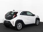 Toyota Aygo X 1.0 VVT-i S-CVT Play, Auto's, Toyota, 12 maanden, Stof, Euro 6, 4 stoelen