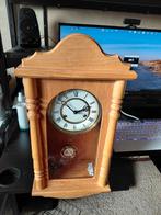 wand- of sta klok blank eiken, Huis en Inrichting, Woonaccessoires | Klokken, Ophalen, Zo goed als nieuw, Analoog, Wandklok