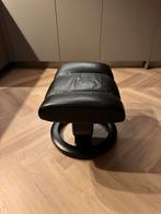 Zwarte lederen Stressless voetenbank, Ophalen, Minder dan 50 cm, Gebruikt, Leer