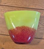 Groen rode ovale vaas pontil, Ophalen of Verzenden, Minder dan 50 cm, Groen, Glas