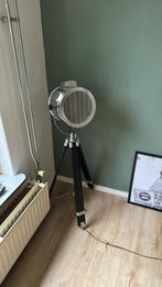Vintage spot lamp op statief, Ophalen of Verzenden, Zo goed als nieuw, Metaal, 100 tot 150 cm