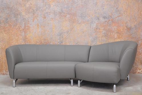 NIEUW beklede grijze leren Leolux Pupilla design hoekbank, Huis en Inrichting, Banken | Bankstellen, Nieuw, Hoekbank, Vierpersoons of meer