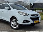 Hyundai Ix35 2.0i Style Airco | Cruise | Climate | Trekhaak, Lichtsensor, Zwart, 4 cilinders, Leder en Stof