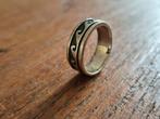 Zilveren ring 067 bewerkt maat 20, Ophalen of Verzenden, 20 of groter, Zilver, Zilver