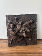 Bronzen reliëf 'Het Publiek' van Theo van de Vathorst, Antiek en Kunst, Ophalen of Verzenden