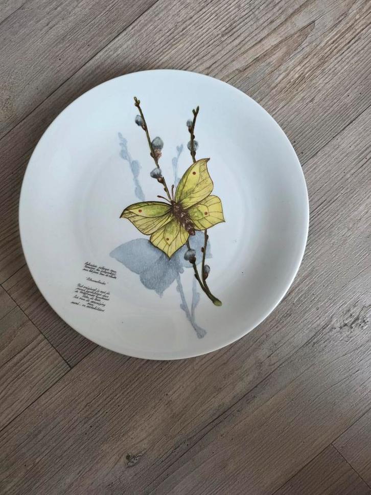 Sierbord met vlinder motief, Antiek en Kunst, Antiek | Wandborden en Tegels, Ophalen of Verzenden