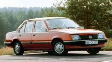 Opel Ascona C diverse nieuwe onderdelen beschikbaar voor biedingen