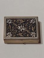 oud pillendoosje ( 8 ),  4 x 3 x 1,5 cm, Ophalen