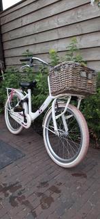 Kinderfiets 22 inch clubb alpina fietsen, Fietsen en Brommers, Fietsen | Meisjes, Ophalen, Zo goed als nieuw, 22 inch