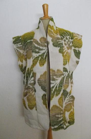 Mooi bewerkt gilet/vest! L/XL/one size beschikbaar voor biedingen