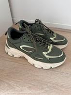 Leuke groene sportschoenen mt 38, Ophalen of Verzenden, Zo goed als nieuw, Meisje, Sportschoenen