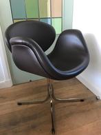 IZGS Artifort Little Tulip C design stoel bruin leer, Huis en Inrichting, Stoelen, Ophalen, Bruin, Leer, Zo goed als nieuw