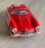 Rode Mercedes-Benz 300 SL Schaalmodel, Ophalen, Zo goed als nieuw, Auto, Overige merken