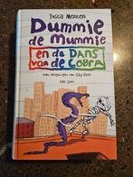 Tosca Menten - Dummie de mummie en de dans van de cobra, Fictie algemeen, Ophalen of Verzenden, Zo goed als nieuw, Tosca Menten