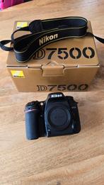 Nikon D7500 body incl accessoires, Ophalen of Verzenden, Zo goed als nieuw, Nikon, Geen optische zoom