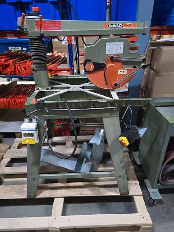 zaagmachine de walt 400 volt beschikbaar voor biedingen