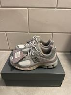 New Balance 2002R grey pocket - Maat 41,5 - Nieuw, Ophalen of Verzenden, Nieuw, Overige kleuren, Sneakers of Gympen