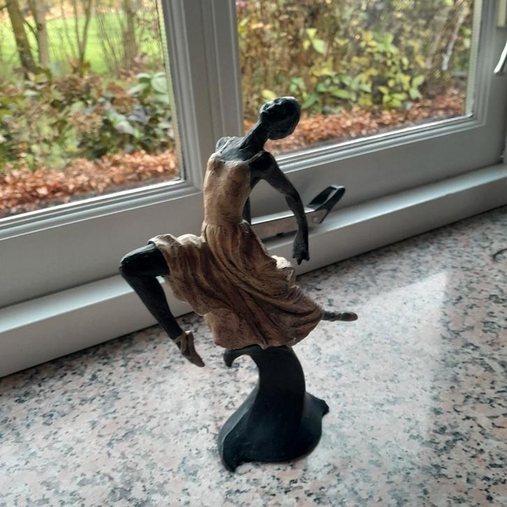 Elegant Danseres Beeld - Kunstobject, Verzamelen, Beelden en Beeldjes, Gebruikt, Mens, Ophalen of Verzenden