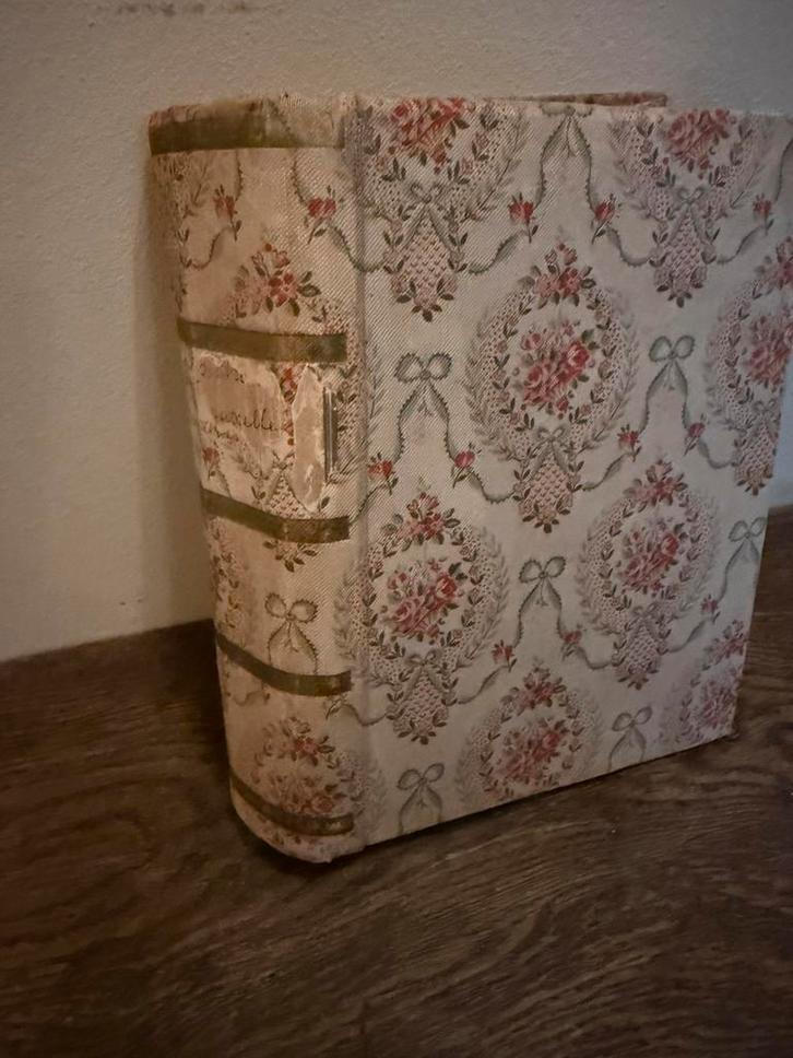 Oud tomantisch foto album, Antiek en Kunst, Curiosa en Brocante, Ophalen of Verzenden