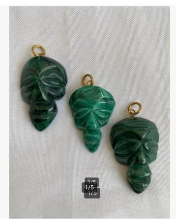 3 x malachiet edelsteen hangers Afrika pr.p.stuk beschikbaar voor biedingen