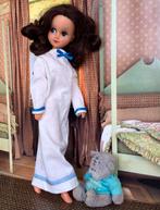 Cosy nachthemd voor Fleur, Sindy, Barbie (excl. pop), Ophalen of Verzenden, Gebruikt, Kleertjes