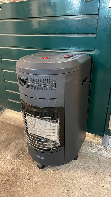 Gimeg mobiele gaskachel. Kan op gas én stroom beschikbaar voor biedingen