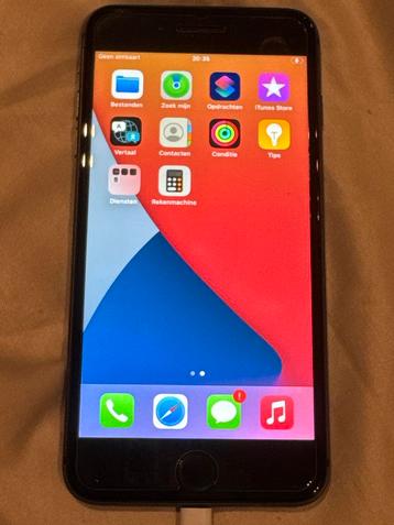 iPhone 8 Plus - Zwart - 64GB beschikbaar voor biedingen