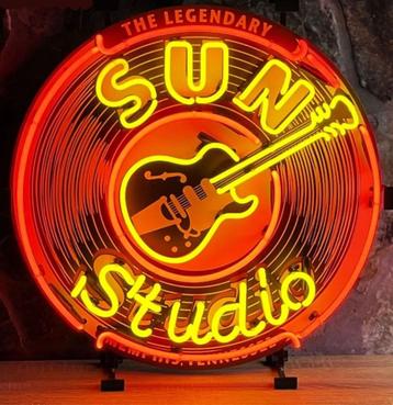 Neon reclame   "Sun Studio"  (65 cm)    beschikbaar voor biedingen