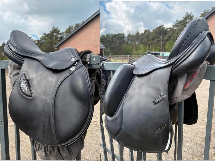 2 Erreplus zadels, Dieren en Toebehoren, Paarden en Pony's | Zadels, Zo goed als nieuw, Dressuur, Ophalen