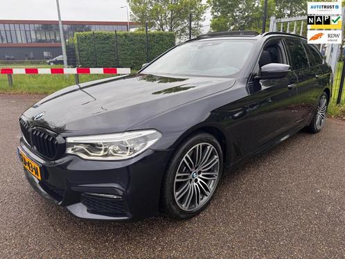 BMW 5-serie Touring 540i xDrive High Exe M-Sport Panodak Tre, Auto's, BMW, Bedrijf, Te koop, 5-Serie, 4x4, ABS, Achteruitrijcamera