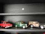 ERTL drie stuks taxi ford woody en kraanwagen, Ophalen, Zo goed als nieuw, Auto, Overige merken