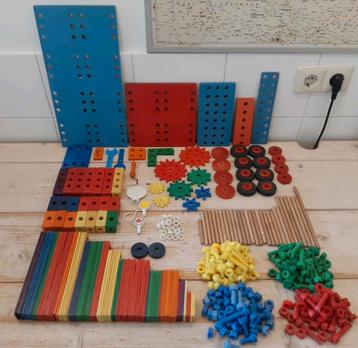 Set vintage SIO houten constructie montage speelgoed  beschikbaar voor biedingen