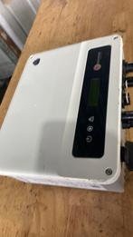 Omvormer voor zonnepanelen max 1000 Watt, Ophalen of Verzenden, Nieuw, Overige typen