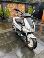 Gilera runner 125cc 2t dd  papieren, Fietsen en Brommers, Scooters | Piaggio, Ophalen, Tweetakt, Overige modellen, 125 cc